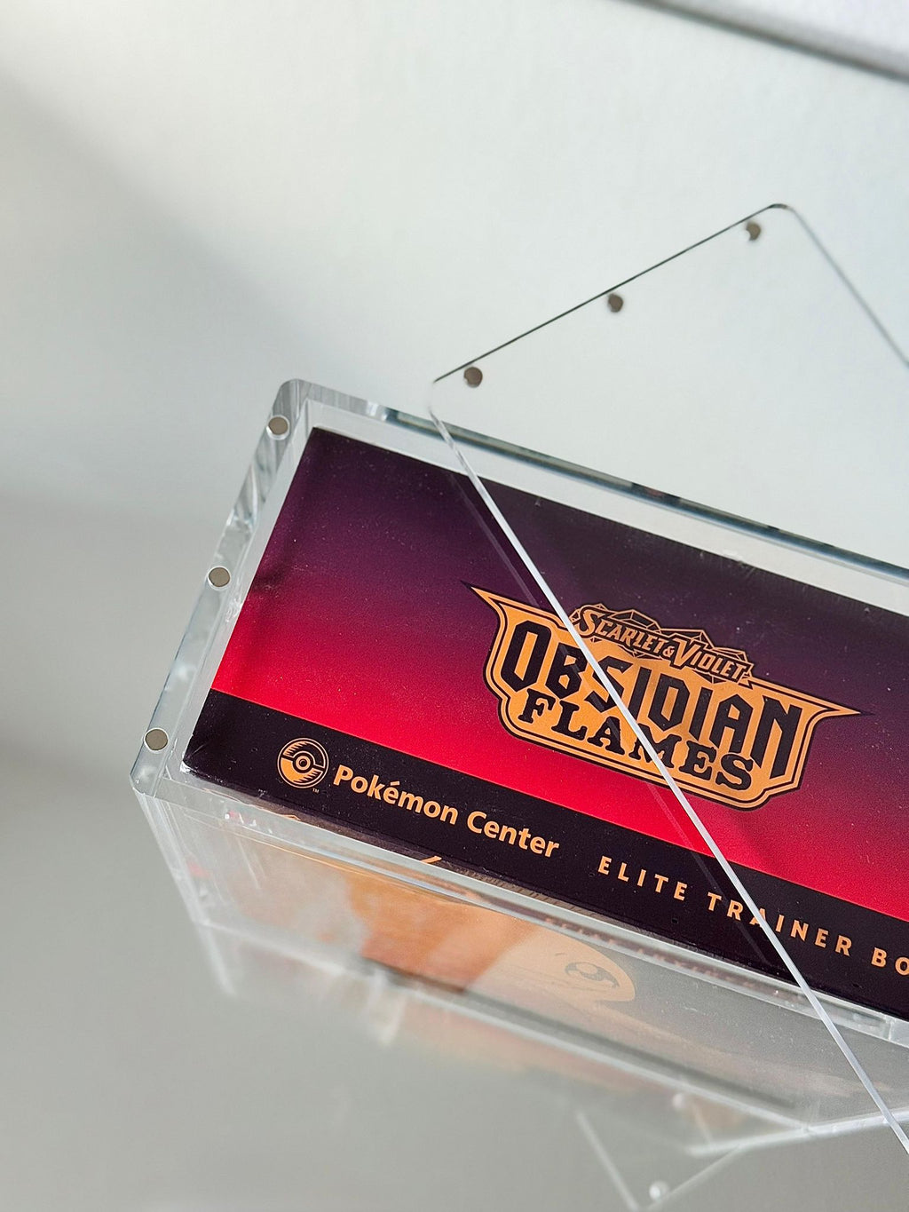 Pokemon Acryl Case für ETB / TTB Trainer Box - Magnetisch verschließbar